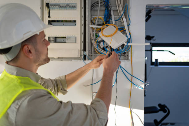 Best Commercial Electrician Services  in Bridgeport, WA